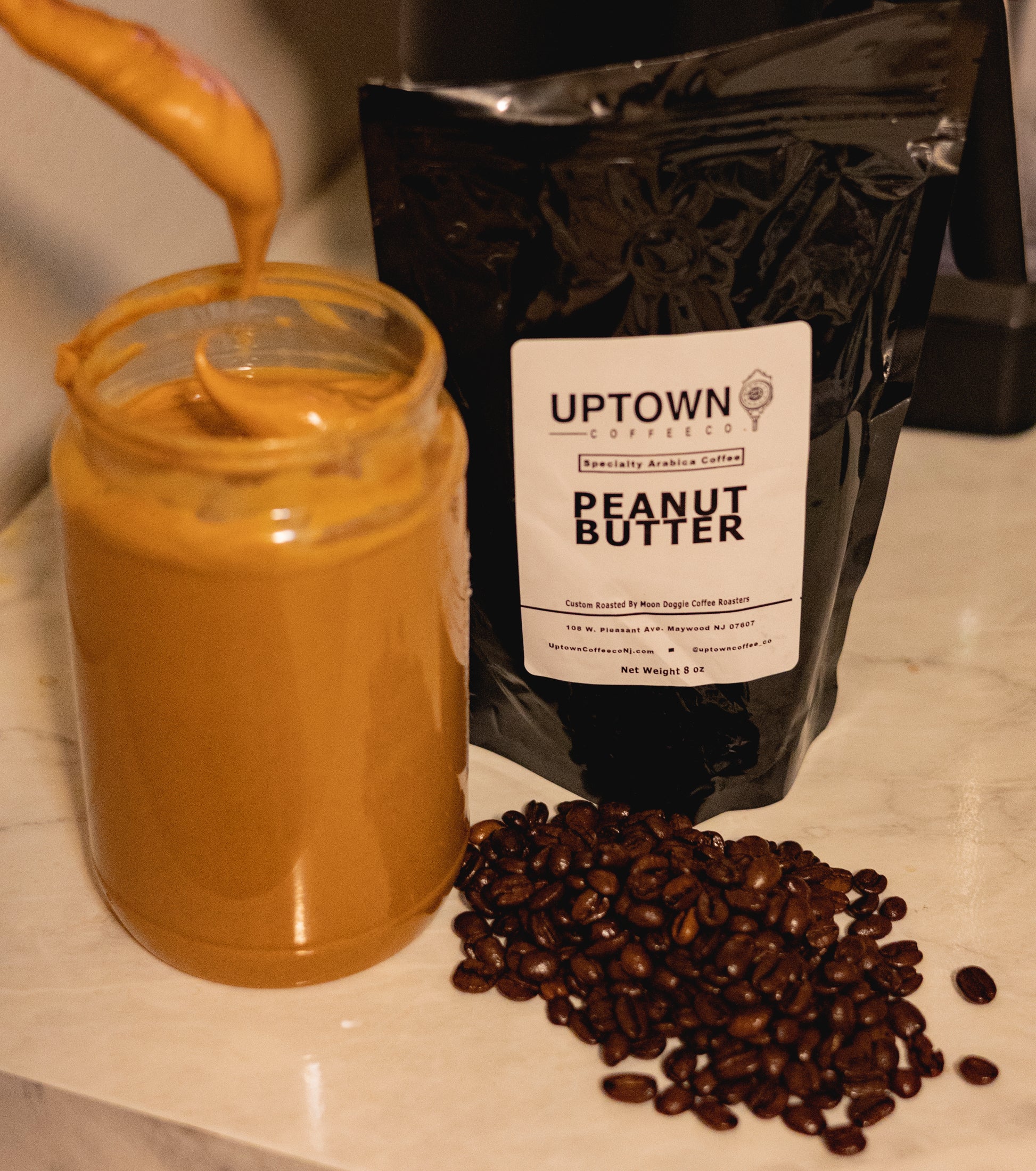 https://uptowncoffeeconj.com/cdn/shop/files/PEANUTBUTTERCOFFEE.jpg?v=1685039901&width=1946